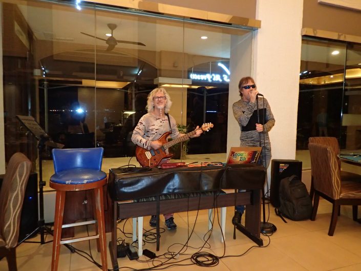 2017-10-13 Two From Blue in Subic Bay Philippines at Sands Resto Grill (1)